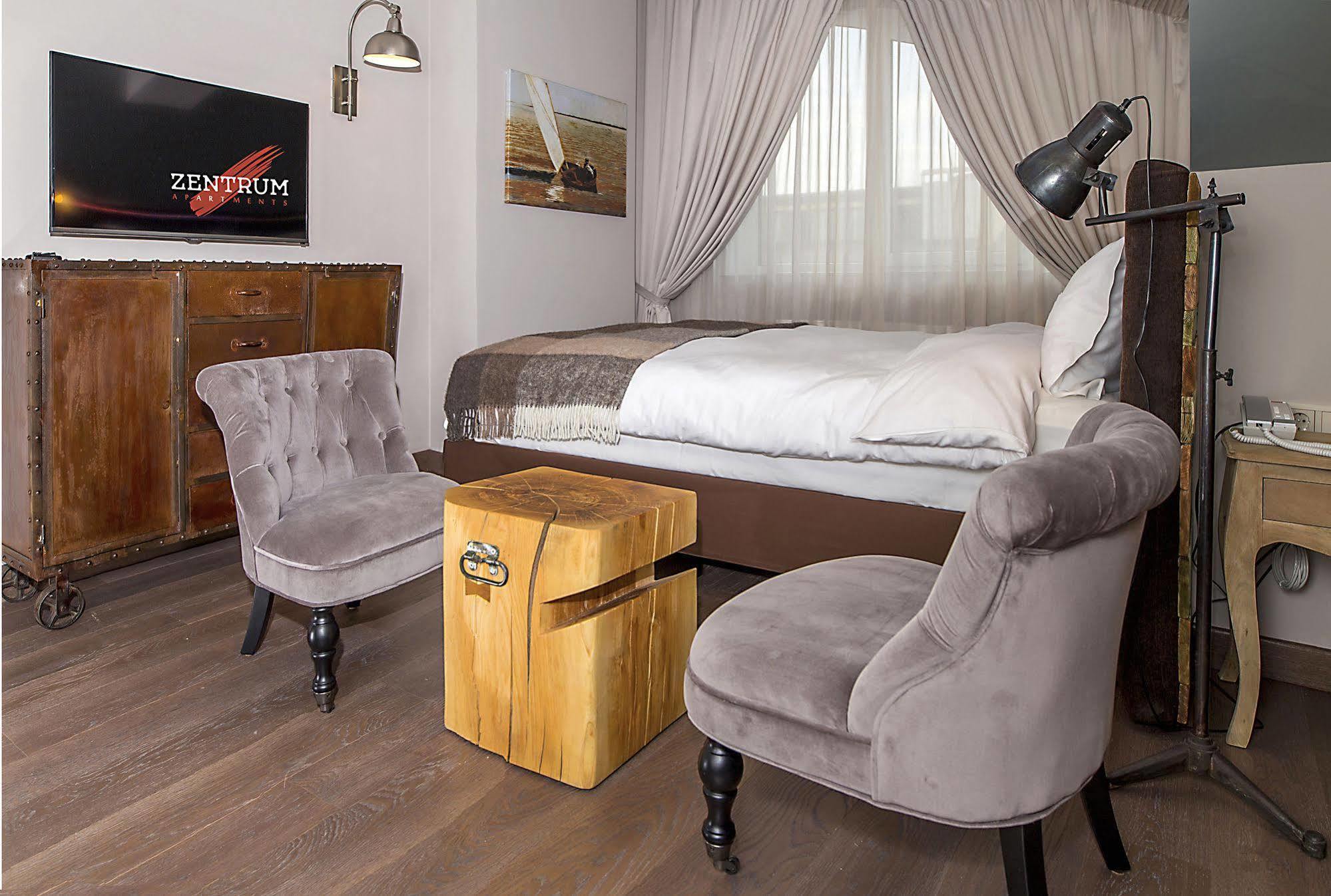 Zentrum Hotel